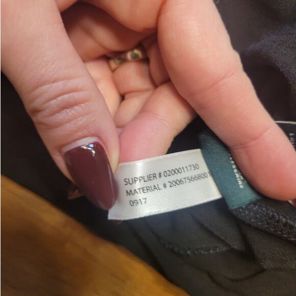 Ralph Lauren LRL Black Cut Out Shoulder Keyhole Long Sleeve Top Women S - Picture 6 of 6